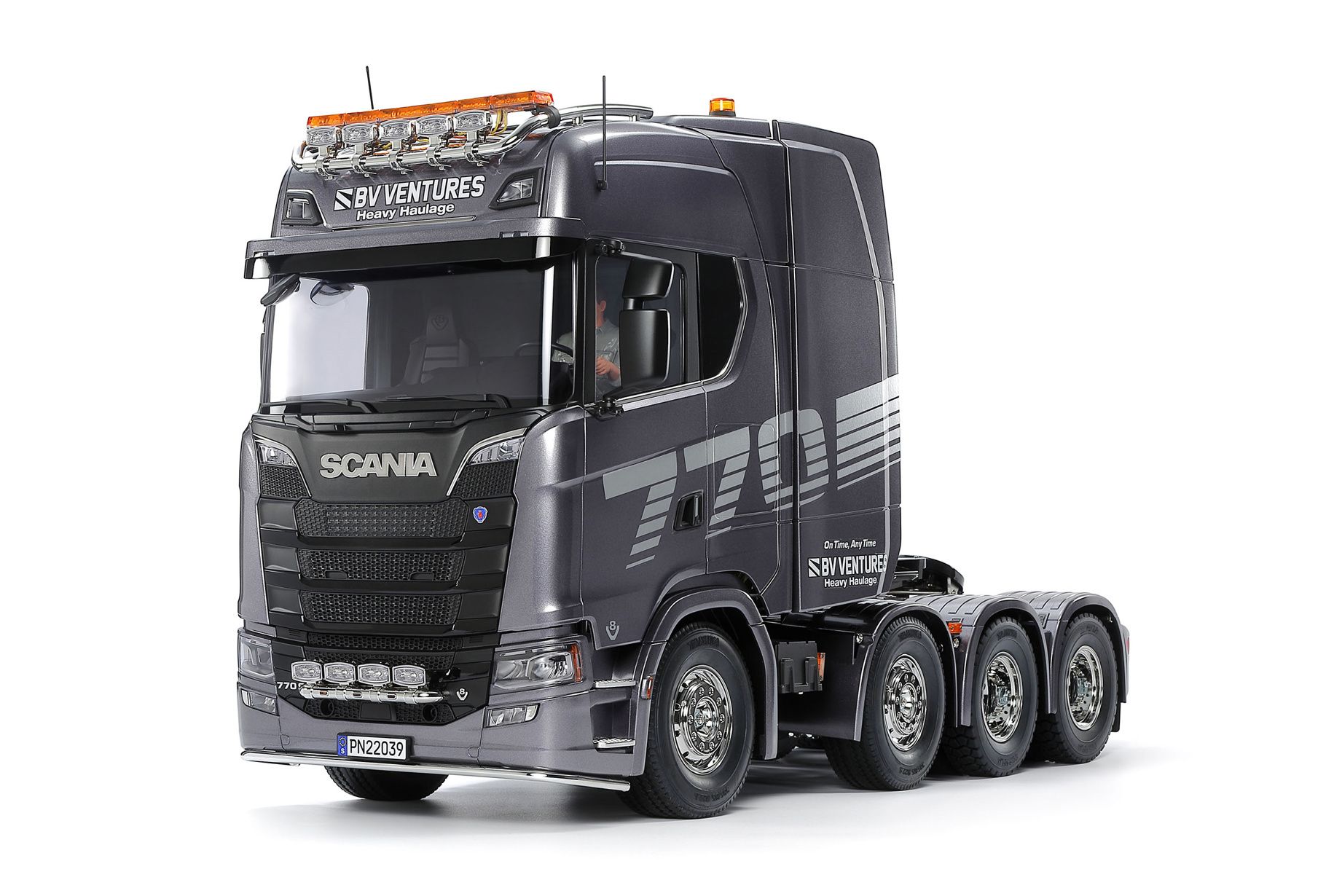 Tamiya Scania 770  8X4/4 Gun Metal ( THC 56373)