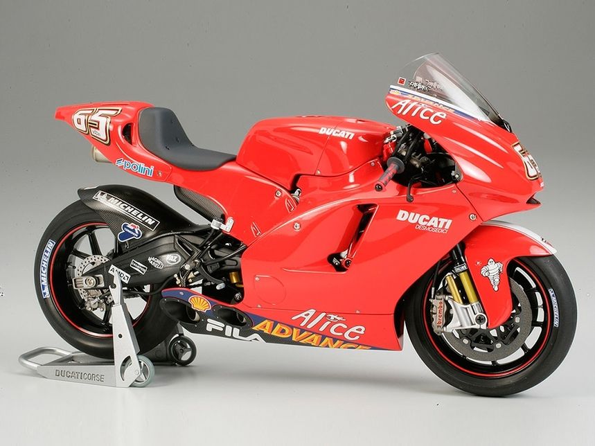 Tamiya Ducati Desmosedici ( THC 14101)