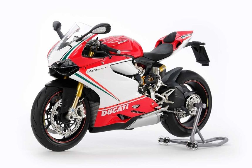 Tamiya 1199 PANIGALE S TRICOLORE ( THC 14132)