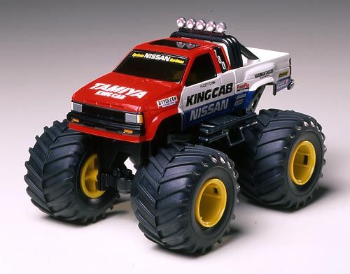 Tamiya 1:32 Mini 4WD JR Nissan King Cab (17007)