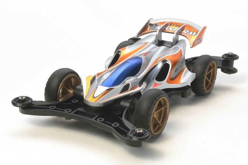 Tamiya 1:32 Mini 4WD JR Aero Manta Ray (18703)