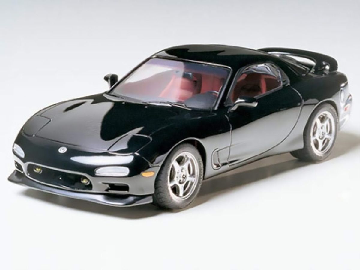 1/24 Tamiya Mazda RX-7 R1 ( THC 24116)