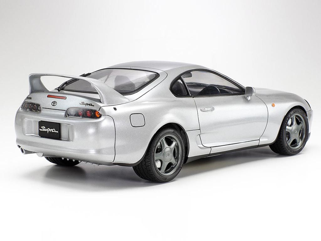 1/24 Tamiya Toyota Supra ( THC 24123)