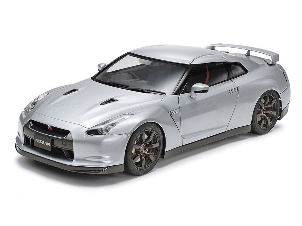 1/24 Tamiya Nissan GT-R ( THC 24300)