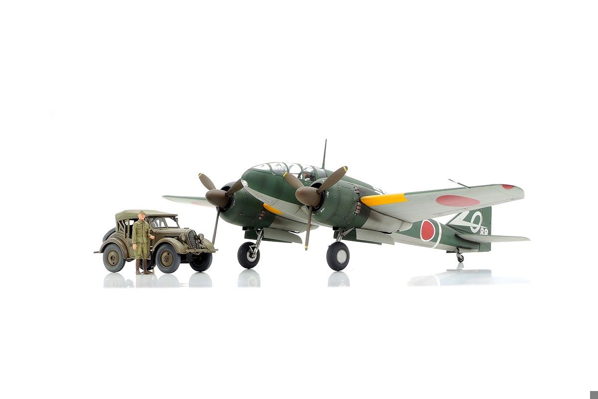 Tamiya 1:48 Ki-46 III 100 &amp; Kurogane ( THC 25217)