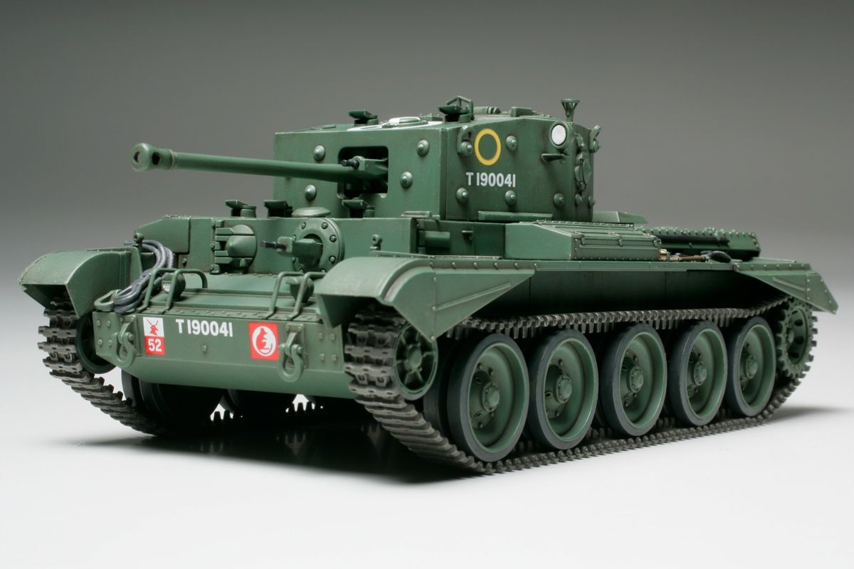 1/48 Tamiya BRITISH CROMWELL MK.IV ( THC 32528)