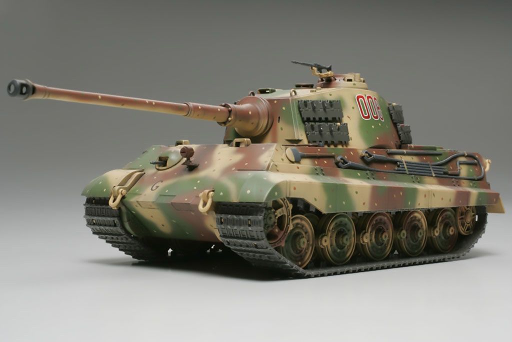1/48 Tamiya German King Tiger Production ( THC 32536)
