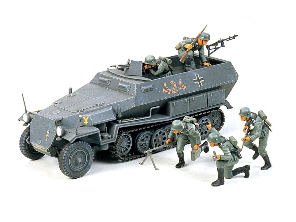 1/35 Tamiya Hanomag Sd.Kfz. 251/1 ( THC 35020)
