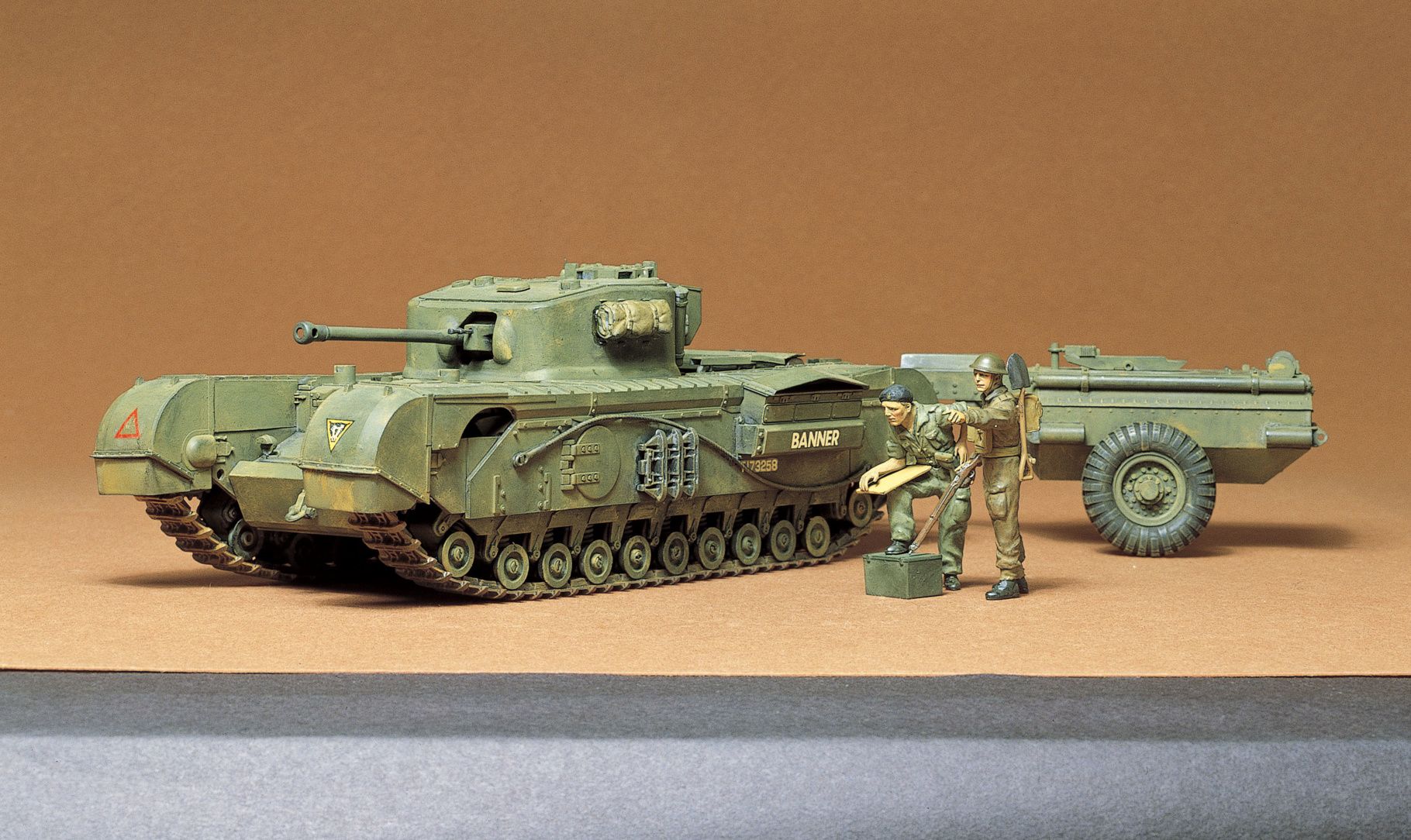 Tamiya 1:35 British Churchill Crocodile ( THC 35100)