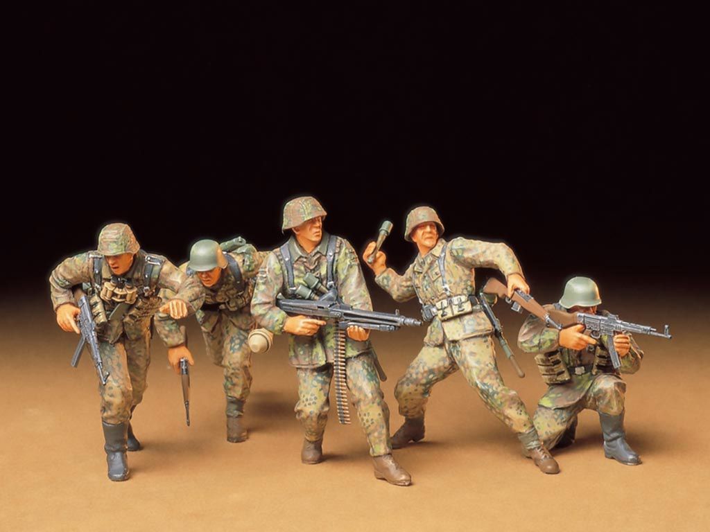 1/35 Tamiya German Front-Line Infantryman ( THC 35196)