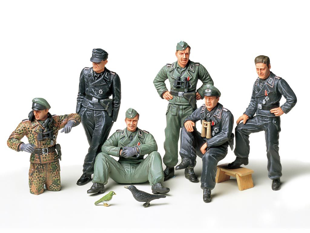 1/35 Tamiya German Tank Crew at Rest ( THC 35201)
