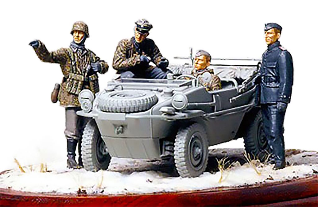 1/35 Tamiya 4 Recon figures for Schwimwagon ( THC 35253)