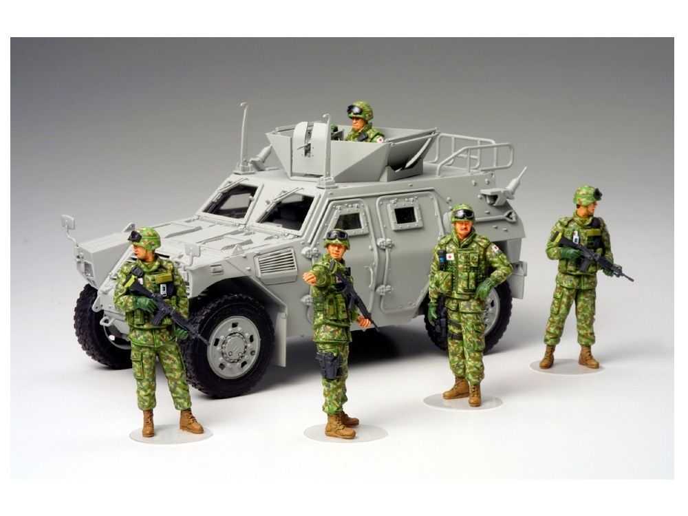 1/35 Tamiya JGSDF Iraq H. Assistance Team ( THC 35276)
