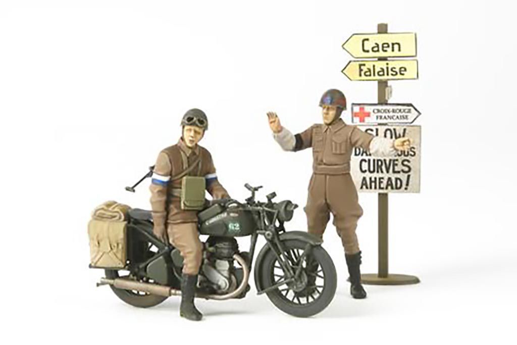 1/35 Tamiya BSA M20 Motorcycle w Military Police ( THC 35316)