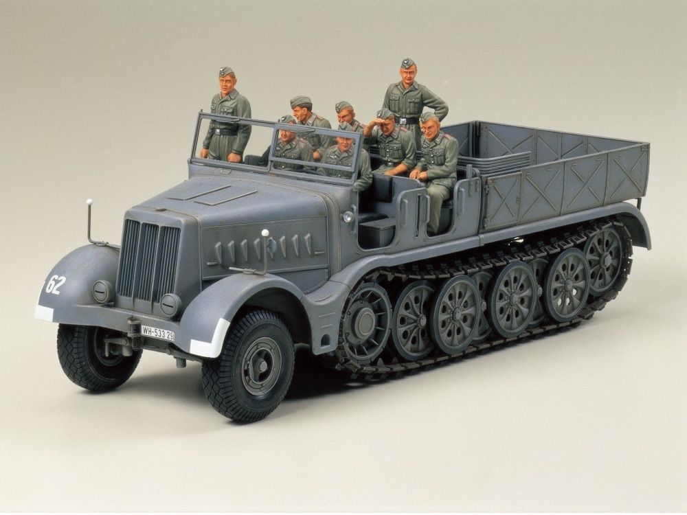 1/35 Tamiya German 18 ton Half-Track FAMO ( THC 35239)