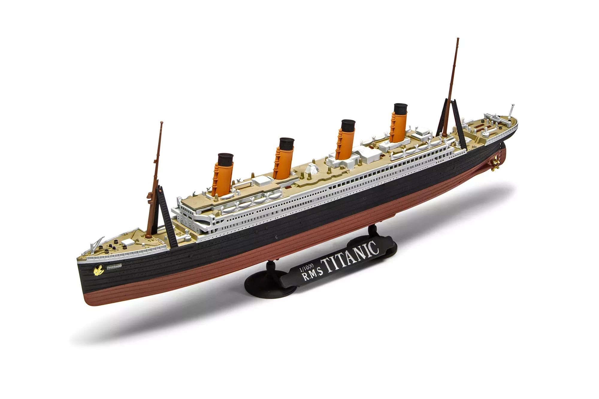 Airfix RMS Titanic Starter Set  (A55314)