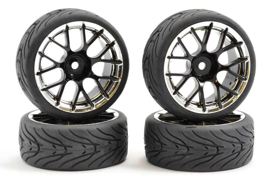 Fastrax 1:10 Street Wheel / Thread Tyres 14 Soke Black/Chrome (FAST0097BC)