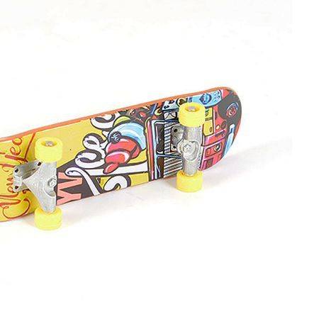 SC Models Static Skateboard 9.5 x 2.5 x 1.8cm (SCDTSM09007)