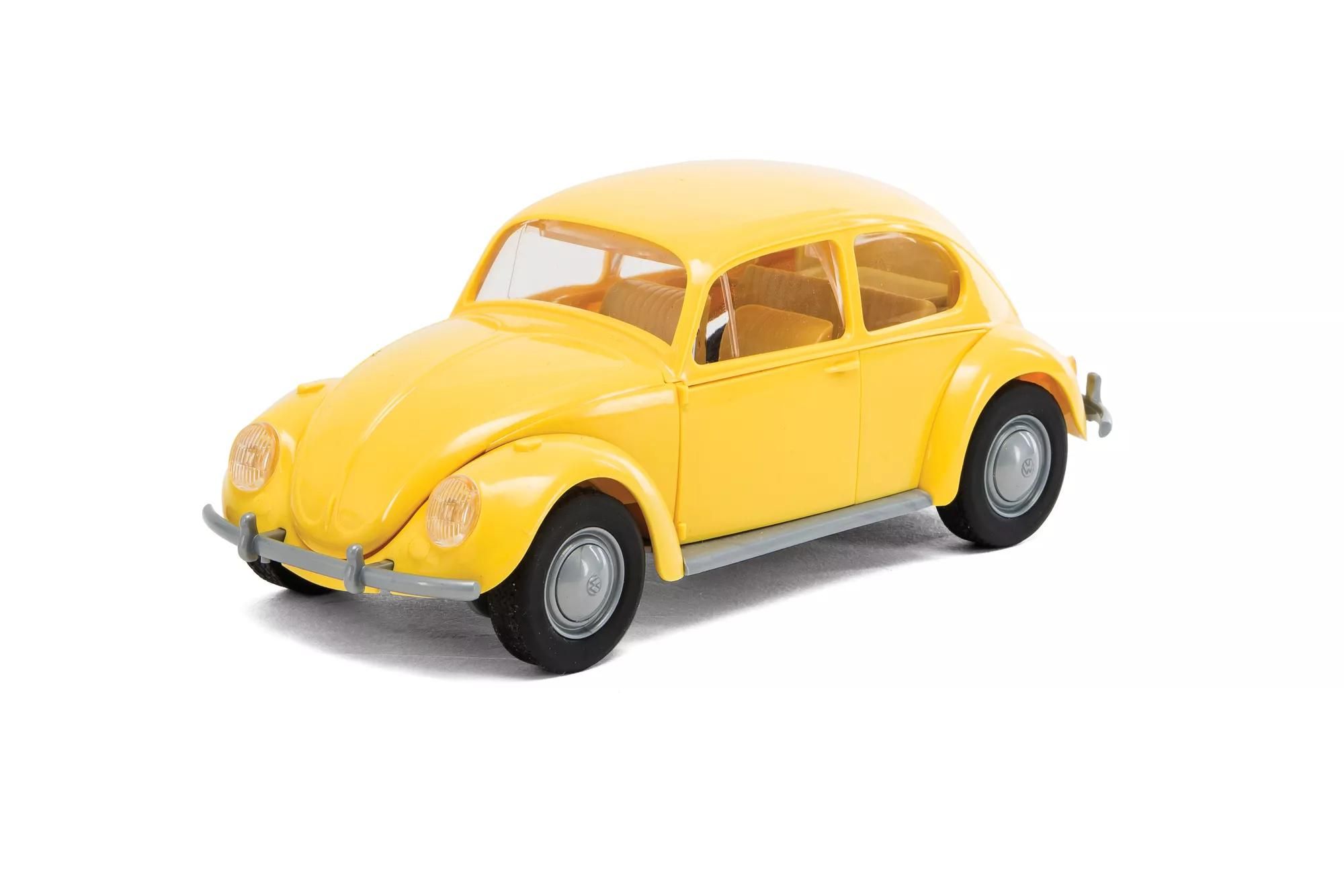 Airfix QUICKBUILD VW Beetle yellow (J6023)