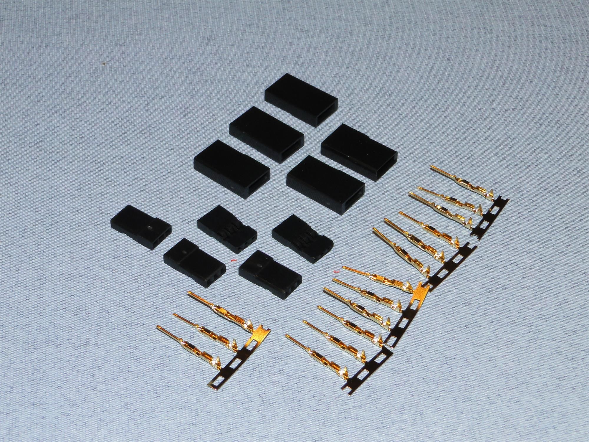 Logic Futaba Socket Set (Gold Pins) 5pcs (O-FS-FUTF/05)