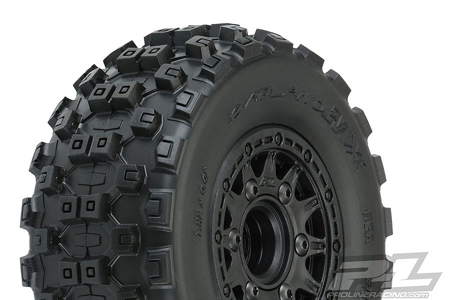 Proline Badlands MX SC M2 Tyres Black Raid Wheels 12mm Hex (G-PRO10156-10)