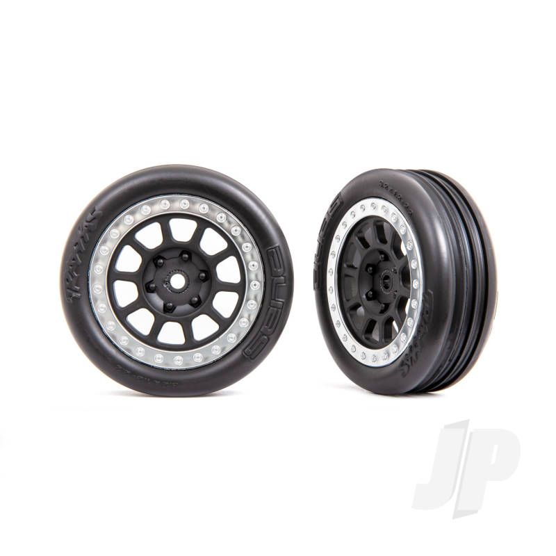Traxxas Tyres &amp; Wheels, Assembled (2.2&#039; Graphite Gray, Satin Chrome Beadlock Wheels, Alias Ribbed 2.2&#039; Tyres) (2) (Bandit Front, Medium Compound With Foam Inserts) (TRX2471G)