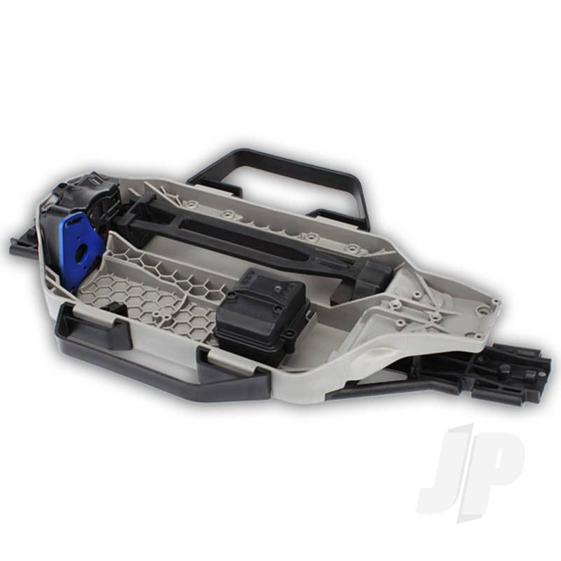 Traxxas Chassis Conversion Kit, Low Cg (Slash 4X4) (TRX7421)