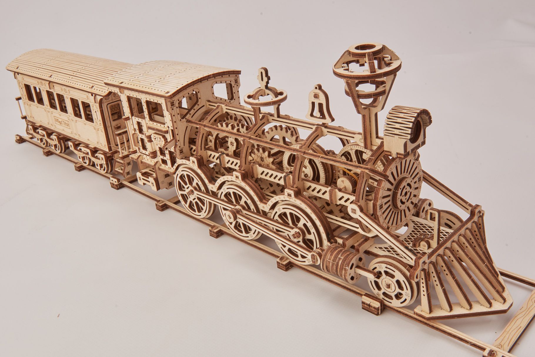 Wood Trick Locomotive R17 (WDTK022)