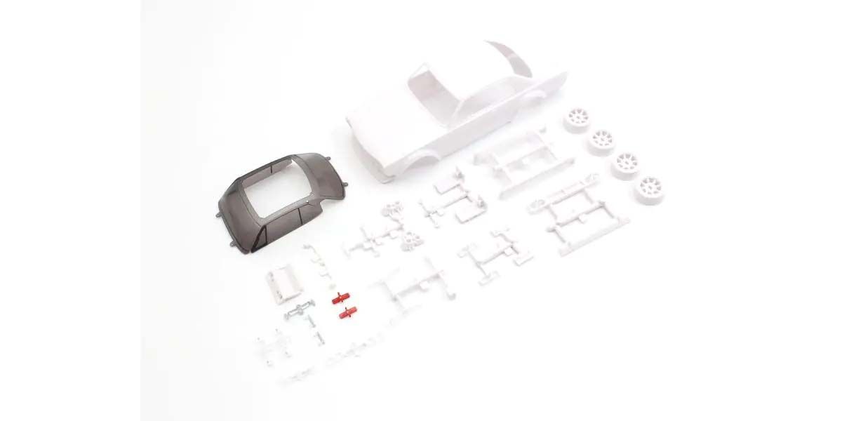 Kyosho Bodyshell Nissan Skyline 2000GT-R (KPGC10) Mini-Z + 4WD Rims (White Body) (K.MZN216)