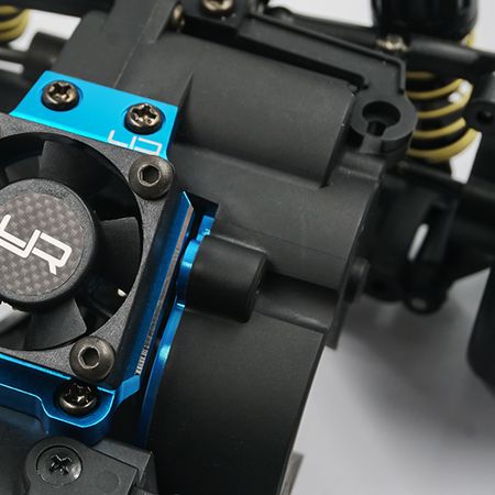 Yeah Racing Aluminium Motor Fan Mount Brace &amp; Fan Tamiya M08 - Blue (TAMC-084BU)