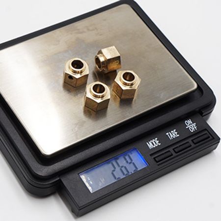 Yeah Racing 12mm Brass Hex Adaptor 8mm Offset 4pcs Fits TRX-4 TRX4-6 (TRX4-037)